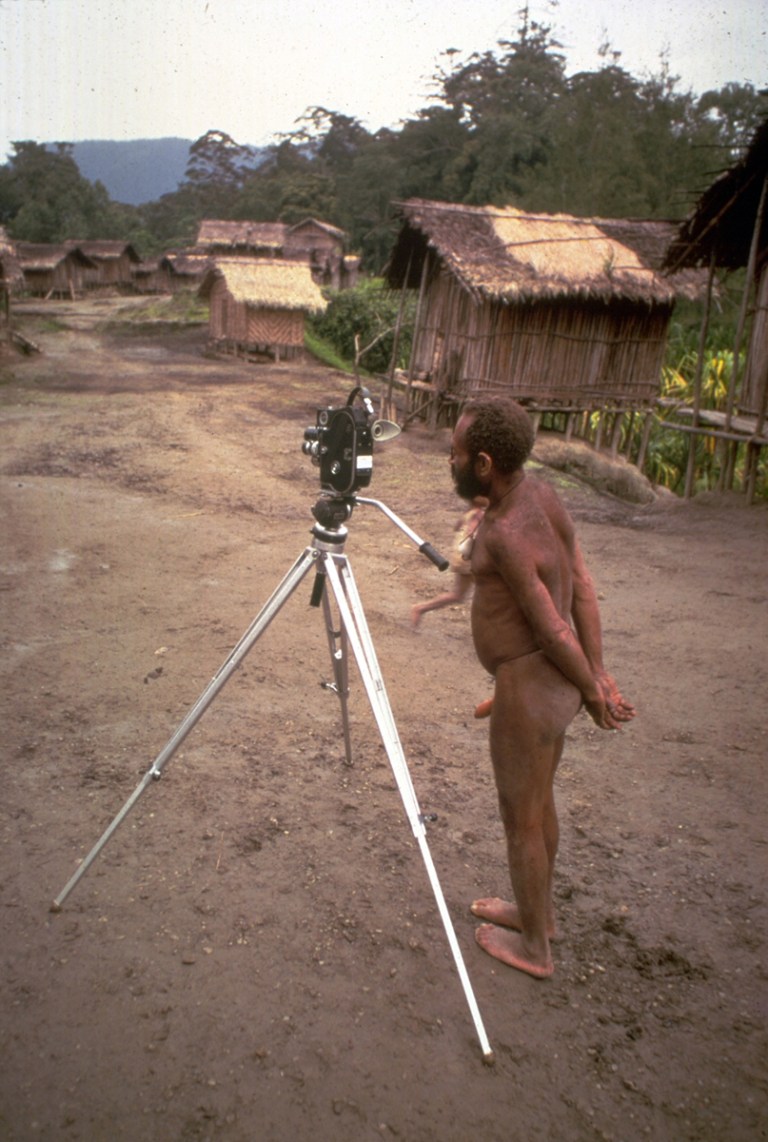 04-villager-papua-1969
